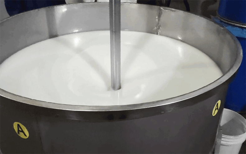 模具硅膠原材料為什么要和固化劑攪拌均勻呢？